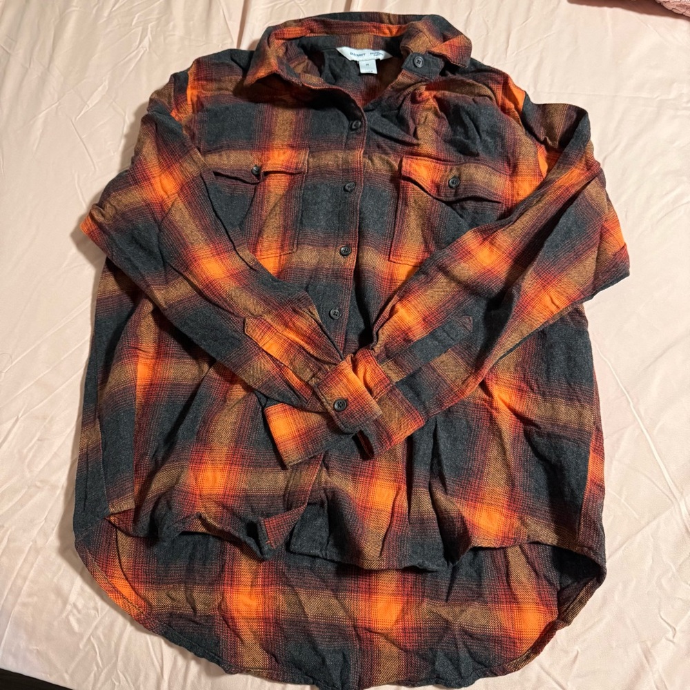 Old navy orange-red black flannel
